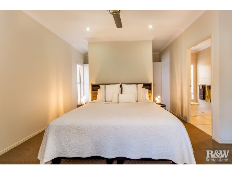 74 Pentas Drive, Bongaree QLD 4507