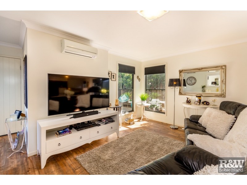 6/11 Fourth Ave, Bongaree QLD 4507