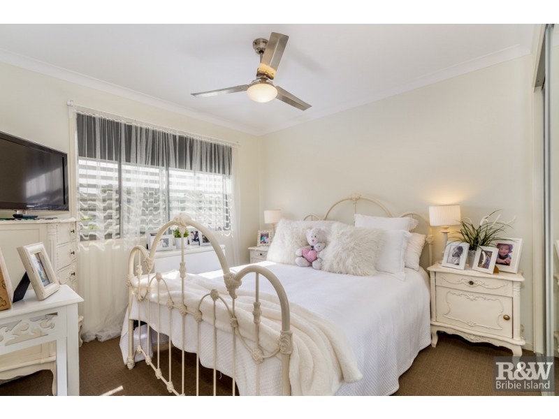 6/11 Fourth Ave, Bongaree QLD 4507