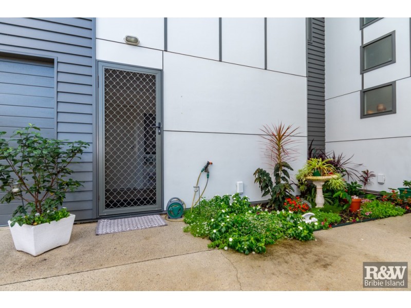 6/11 Fourth Ave, Bongaree QLD 4507