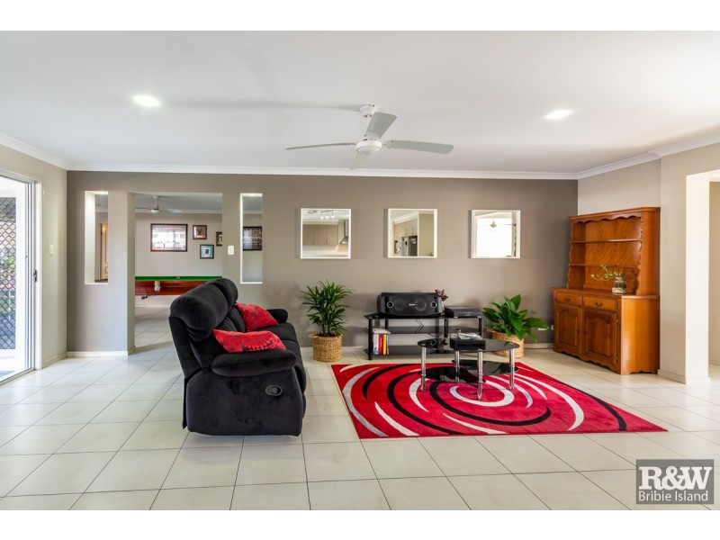 25 Barklya Crescent, Bongaree QLD 4507
