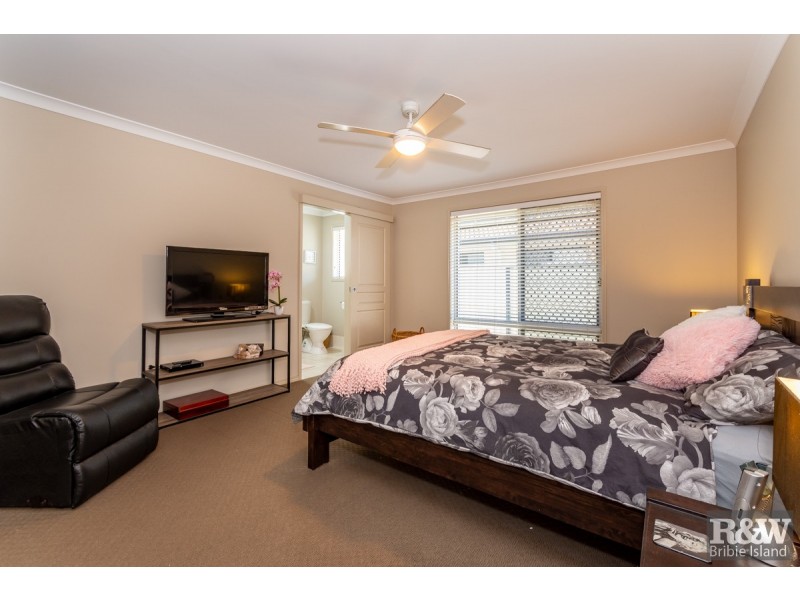 25 Barklya Crescent, Bongaree QLD 4507