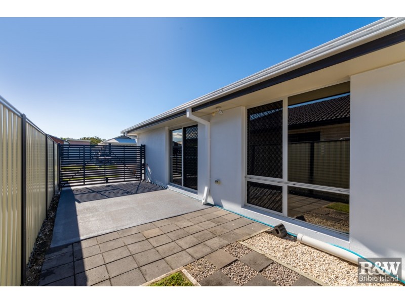 25 Barklya Crescent, Bongaree QLD 4507