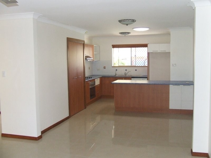 20 Ferguson Avenue, Bongaree QLD 4507