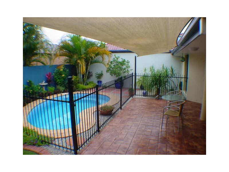 35  Voyagers Drive, Banksia Beach QLD 4507