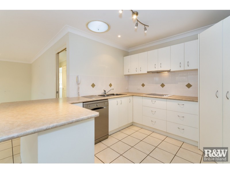 26 Corrimal Place, Sandstone Point QLD 4511