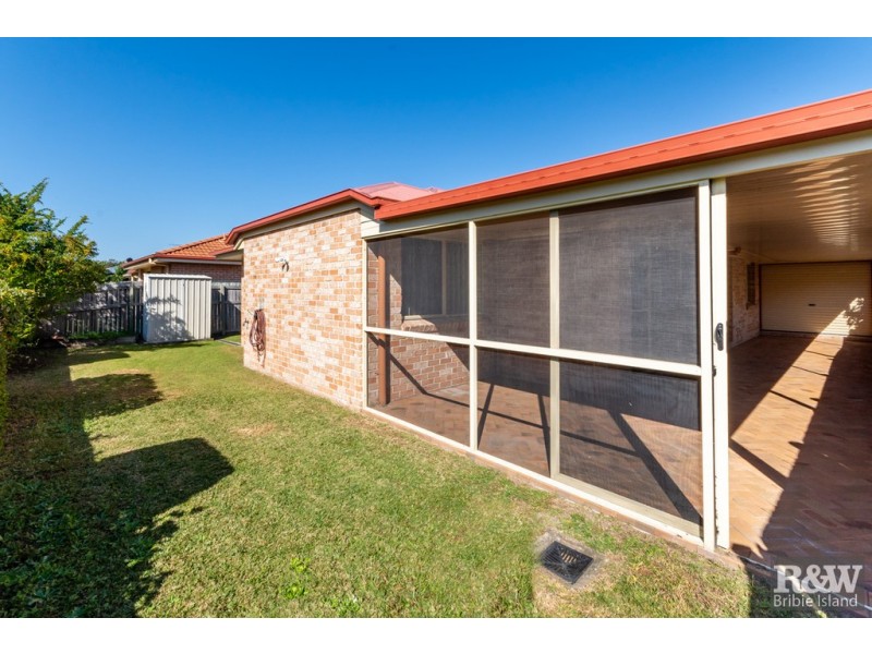 26 Corrimal Place, Sandstone Point QLD 4511