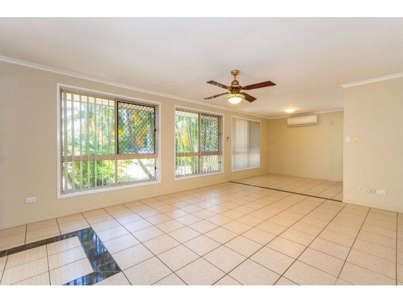 13 Beagle Avenue, Banksia Beach QLD 4507