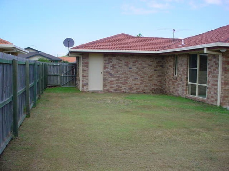 28 Perch Circuit, Sandstone Point QLD 4511