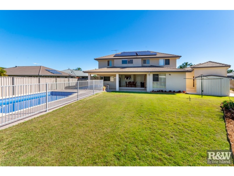 39 Raptor Parade, Banksia Beach QLD 4507