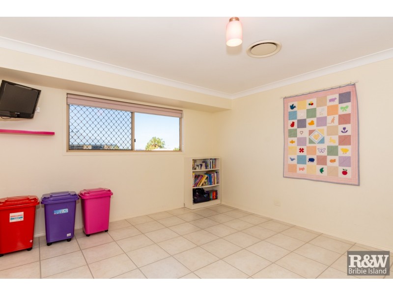 39 Raptor Parade, Banksia Beach QLD 4507