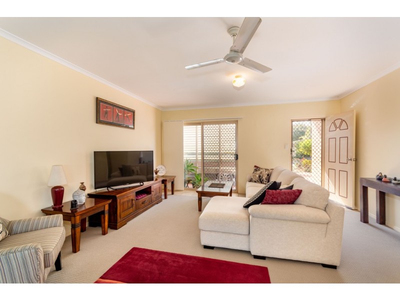 2/21 Foley Street, Bongaree QLD 4507