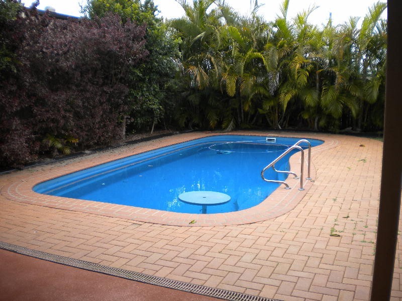 40  Winstone Drive, Bribie Island QLD 4507