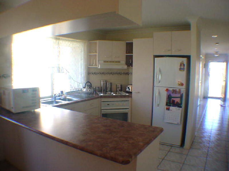 2-62 Topsail Circuit, Banksia Beach QLD 4507
