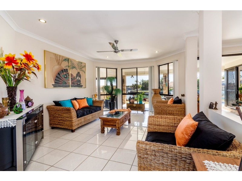 55 Dolphin Drive, Bongaree QLD 4507