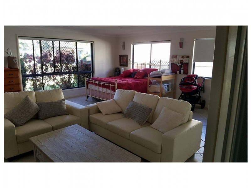 21 Raptor Parade, Banksia Beach QLD 4507