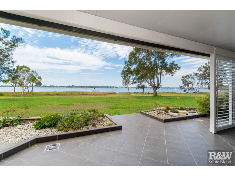 Sandstone Point QLD 4511