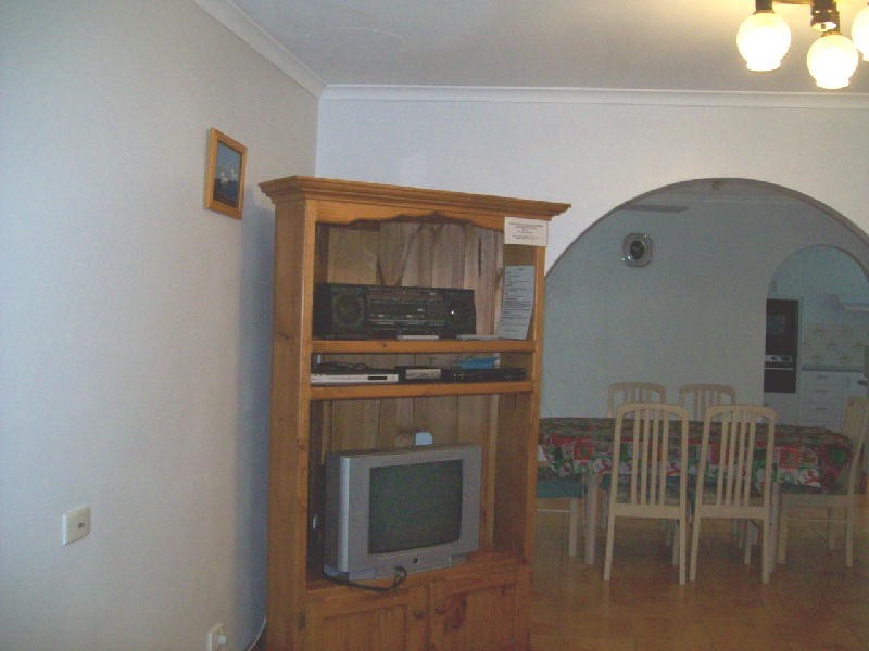 2 Elkhorn Avenue, Bribie Island QLD 4507