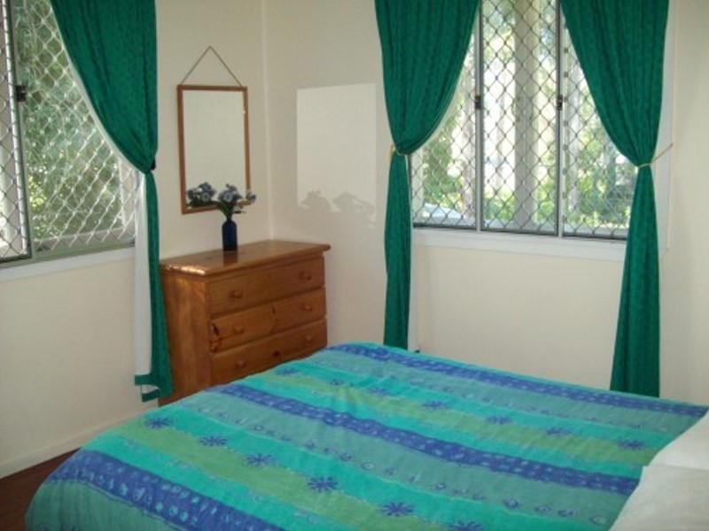 10 Kingfisher Drive, Bribie Island QLD 4507