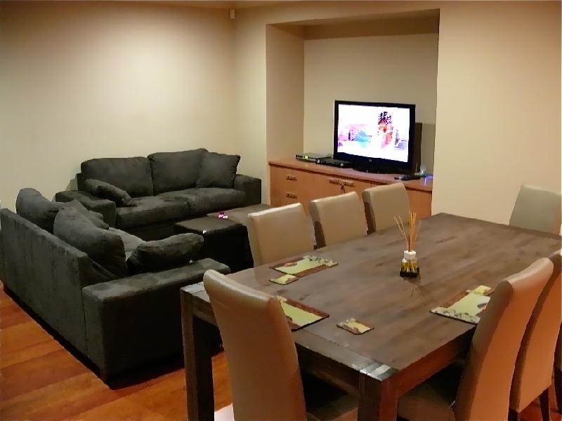 186 Marina Boulevarde, Bribie Island QLD 4507