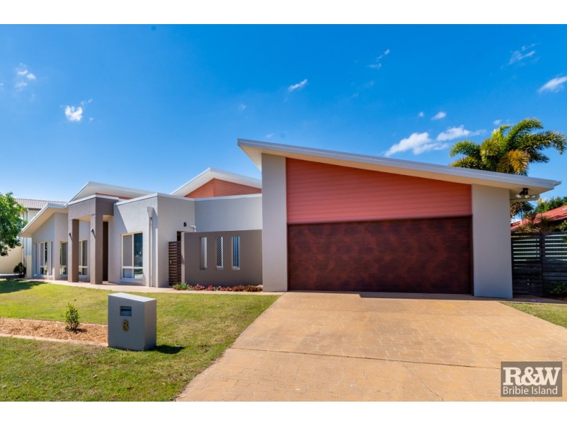 8 Seabreeze Avenue, Banksia Beach QLD 4507