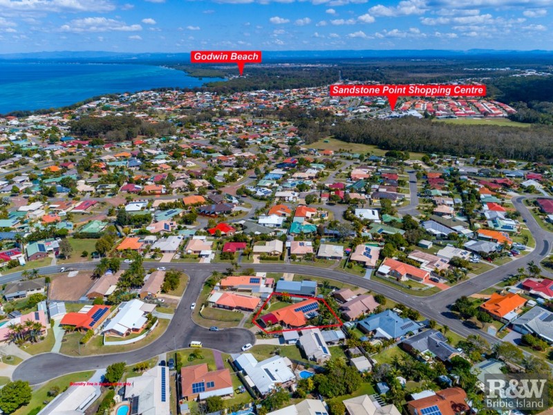 3 York Court, Sandstone Point QLD 4511