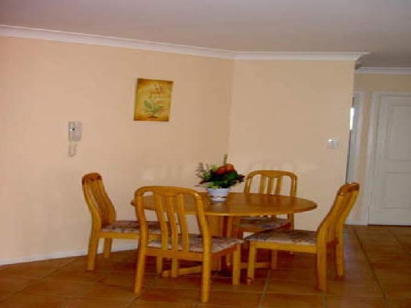 18/23  Sylvan Beach Esplanade, Bellara QLD 4507