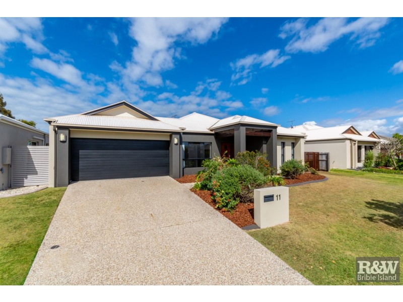 11 Pectoral Place, Banksia Beach QLD 4507