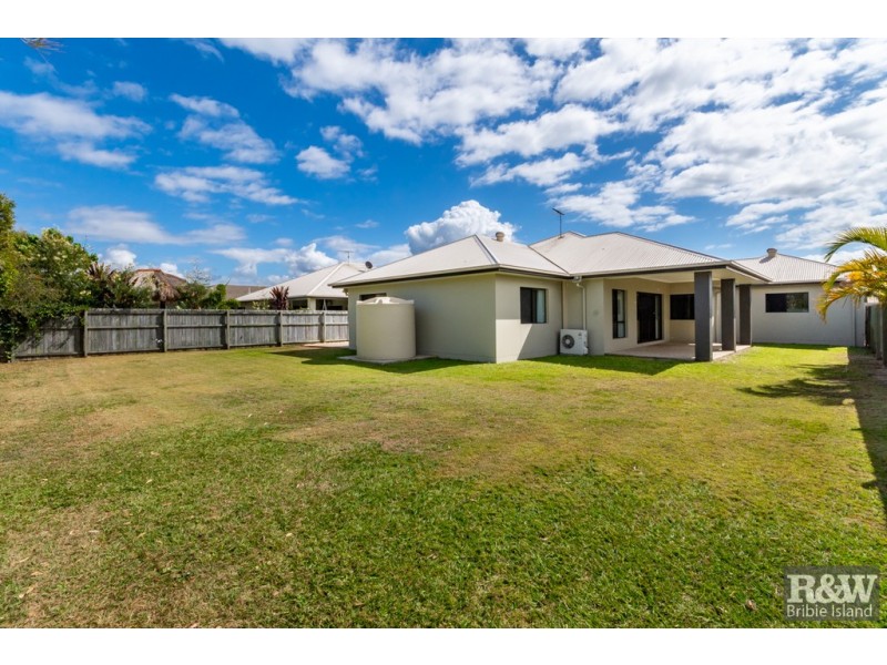 11 Pectoral Place, Banksia Beach QLD 4507