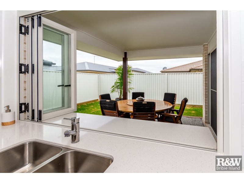 44 Cod Circuit, Bongaree QLD 4507