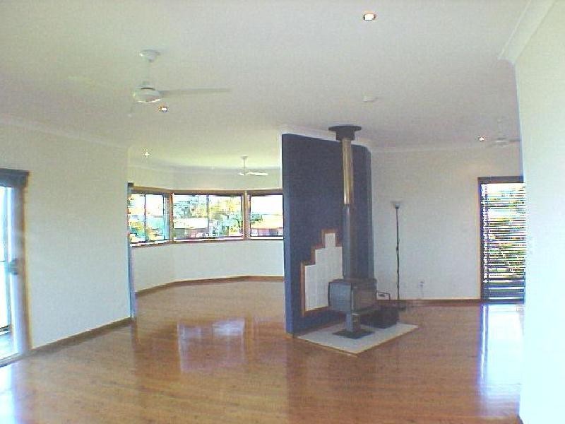 Sandstone Point QLD 4511