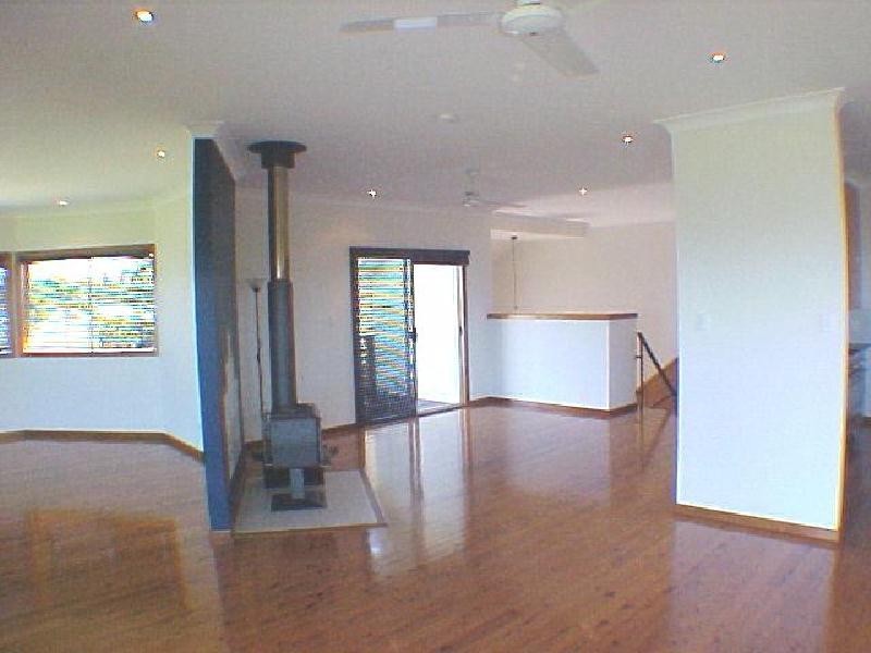 Sandstone Point QLD 4511