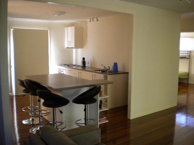 25  Hall Avenue, Holiday House, Bribie Island QLD 4507