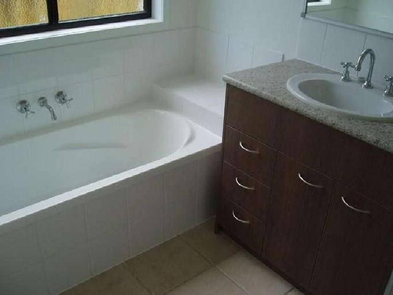 Sandstone Point QLD 4511