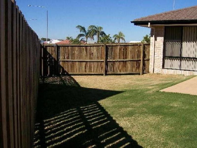 Sandstone Point QLD 4511