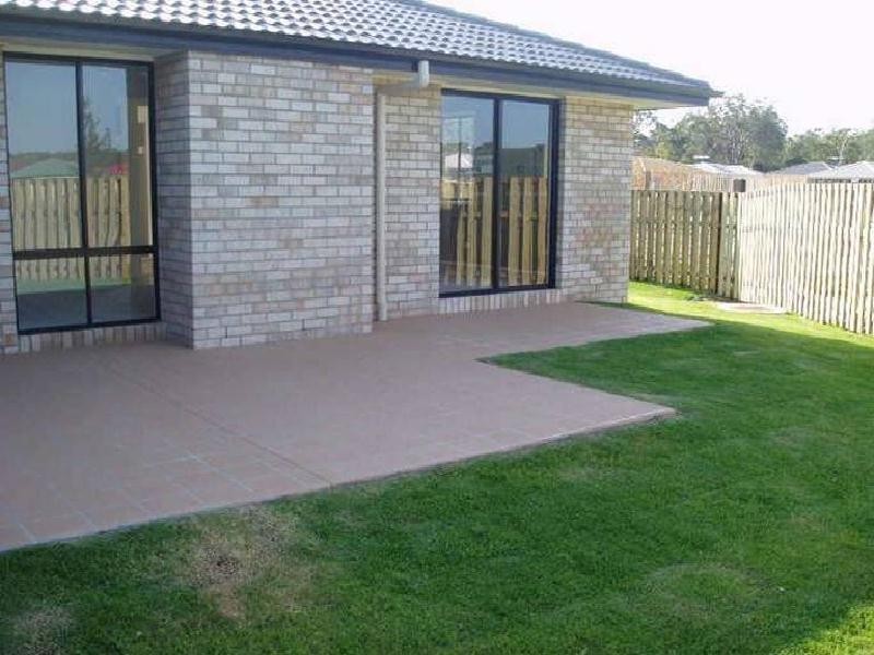 Sandstone Point QLD 4511