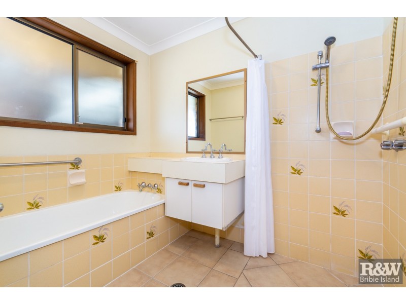 28 Camellia Drive, Bongaree QLD 4507