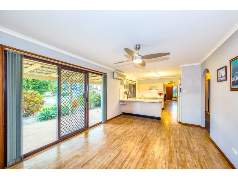 1 Venus Court, Banksia Beach QLD 4507