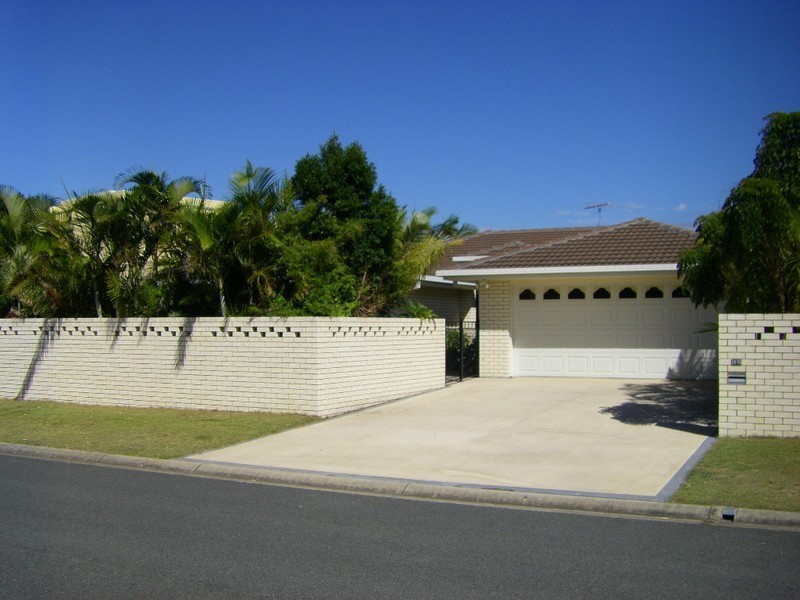 12 Port Drive, Banksia Beach QLD 4507