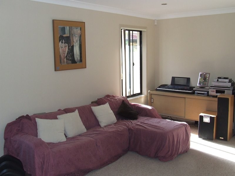 6 Brigantine Place, Banksia Beach QLD 4507