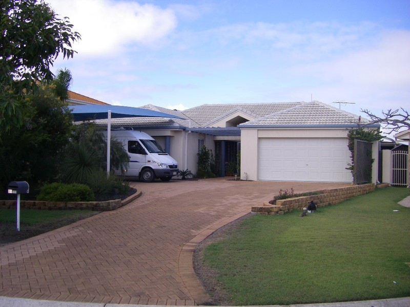 21 Trimaran Court, Banksia Beach QLD 4507