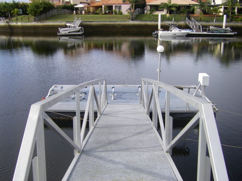 21 Trimaran Court, Banksia Beach QLD 4507