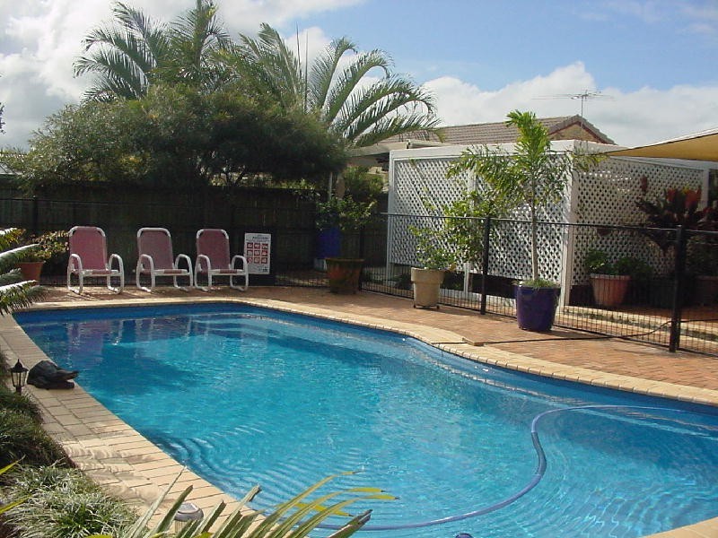 3 Perch Circuit, Sandstone Point QLD 4511