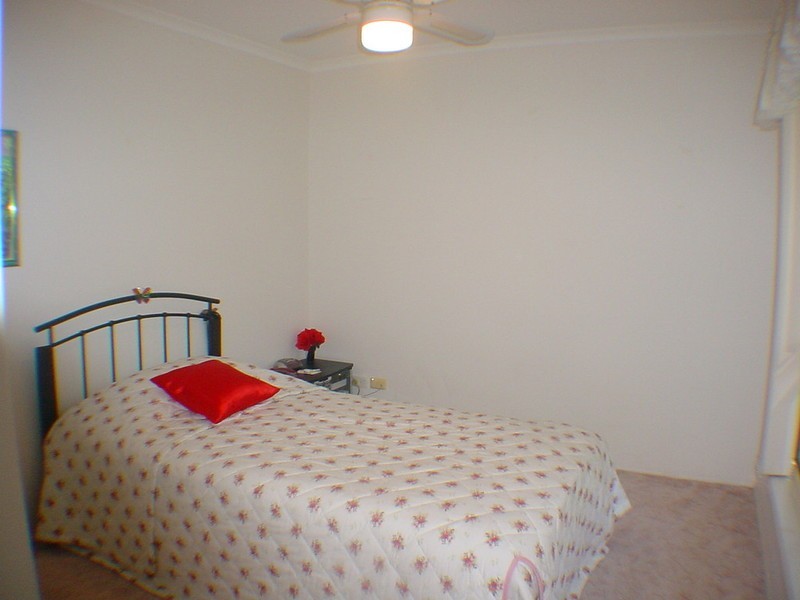 16 Hoya Crescent, Bongaree QLD 4507