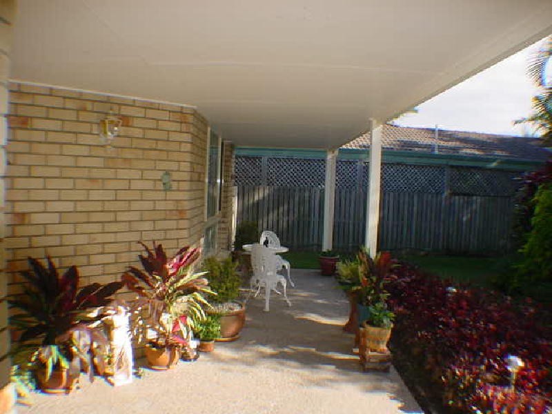 16 Hoya Crescent, Bongaree QLD 4507