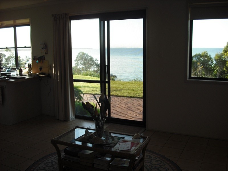 Sandstone Point QLD 4511