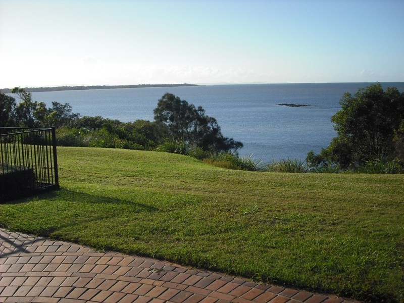 Sandstone Point QLD 4511