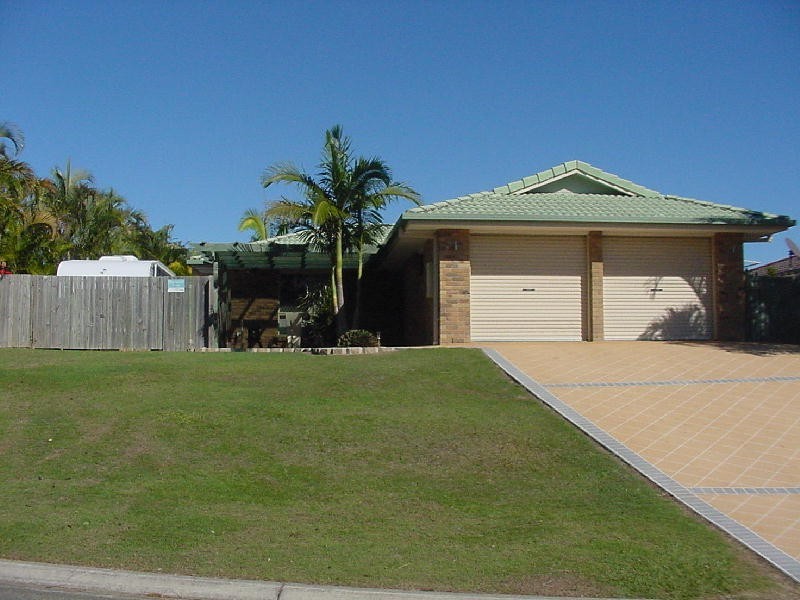 4 Ardel Place, Sandstone Point QLD 4511