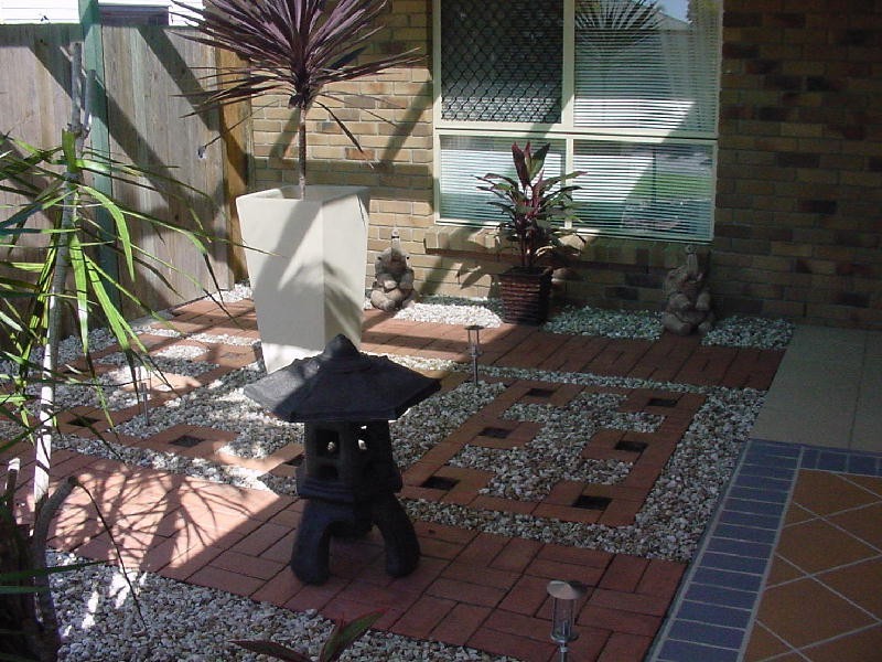 4 Ardel Place, Sandstone Point QLD 4511