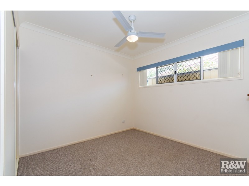 2/117 Cosmos Ave, Banksia Beach QLD 4507